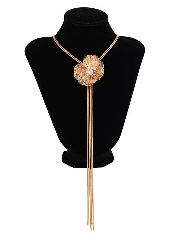 Flower Shape Tasseled Necklaces Accessories: GOLD
