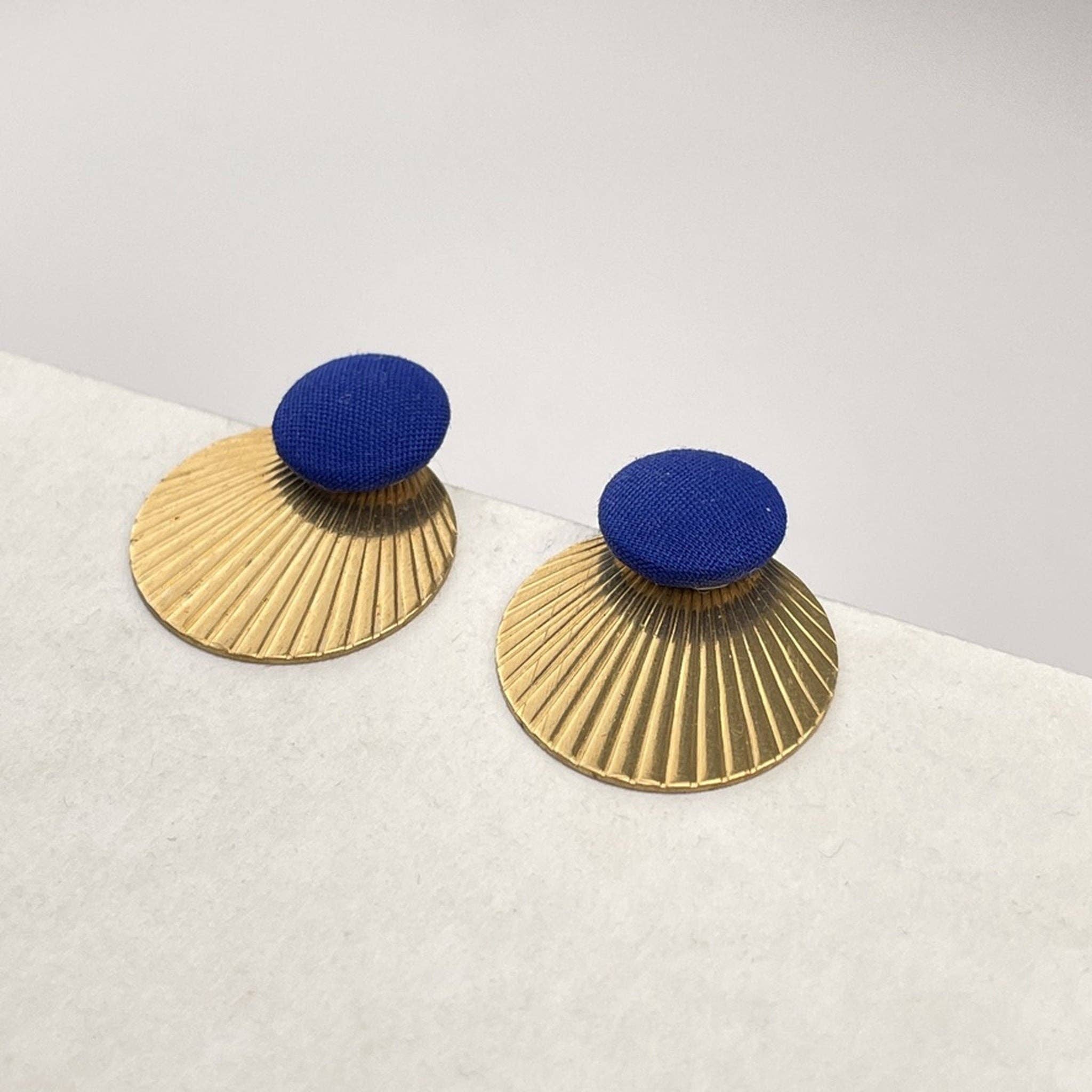 Round stud earrings in royal blue