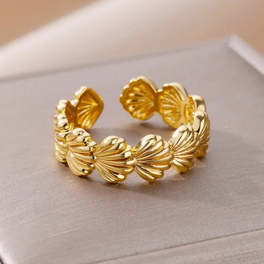 Adjustable Ring- Multiple Shells