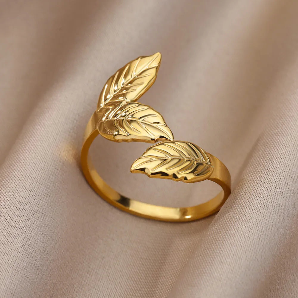 Adjustable Ring-Glossy Triple Leaf
