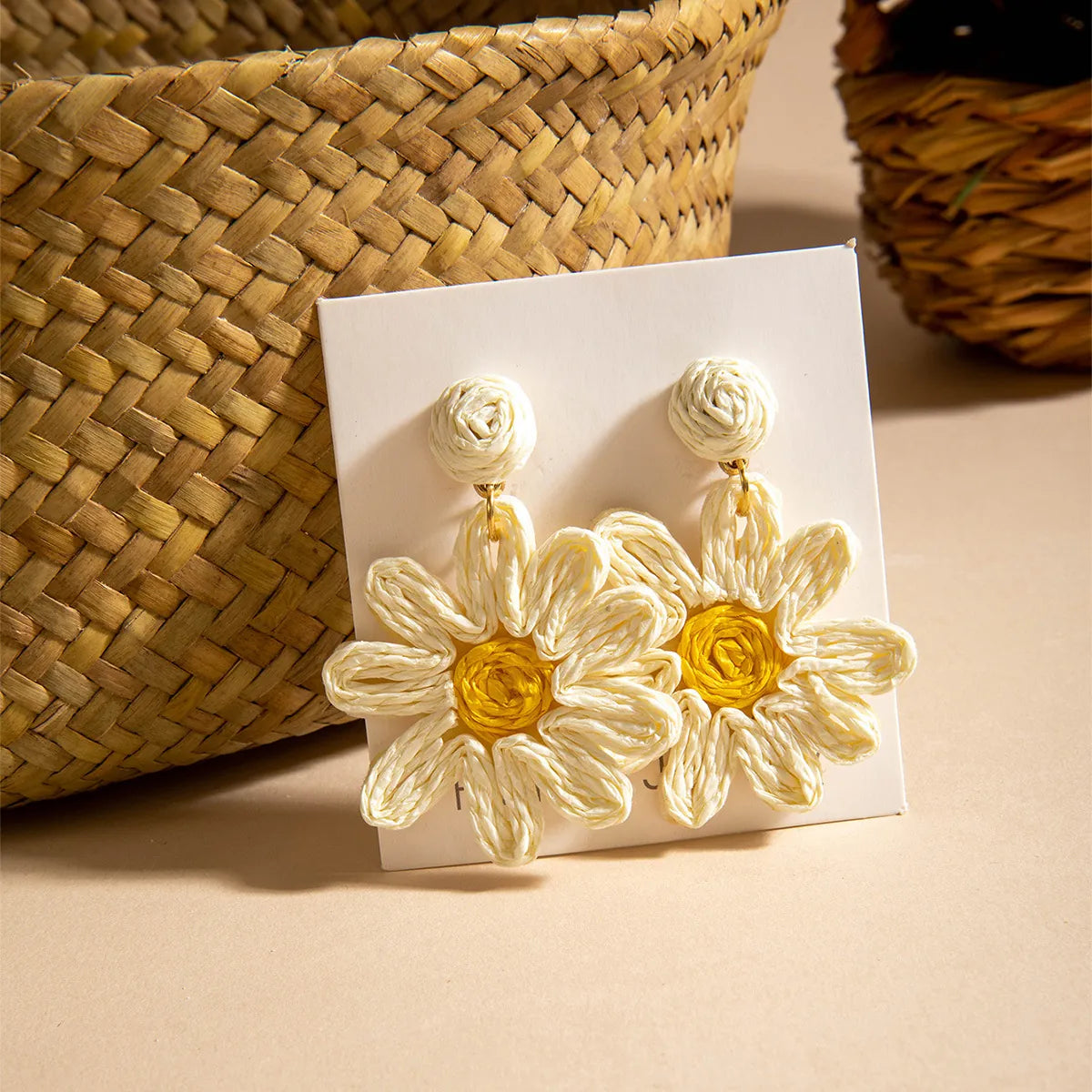 Bohemian Hand Woven Raffia Drop Earrings- Off White Daisy