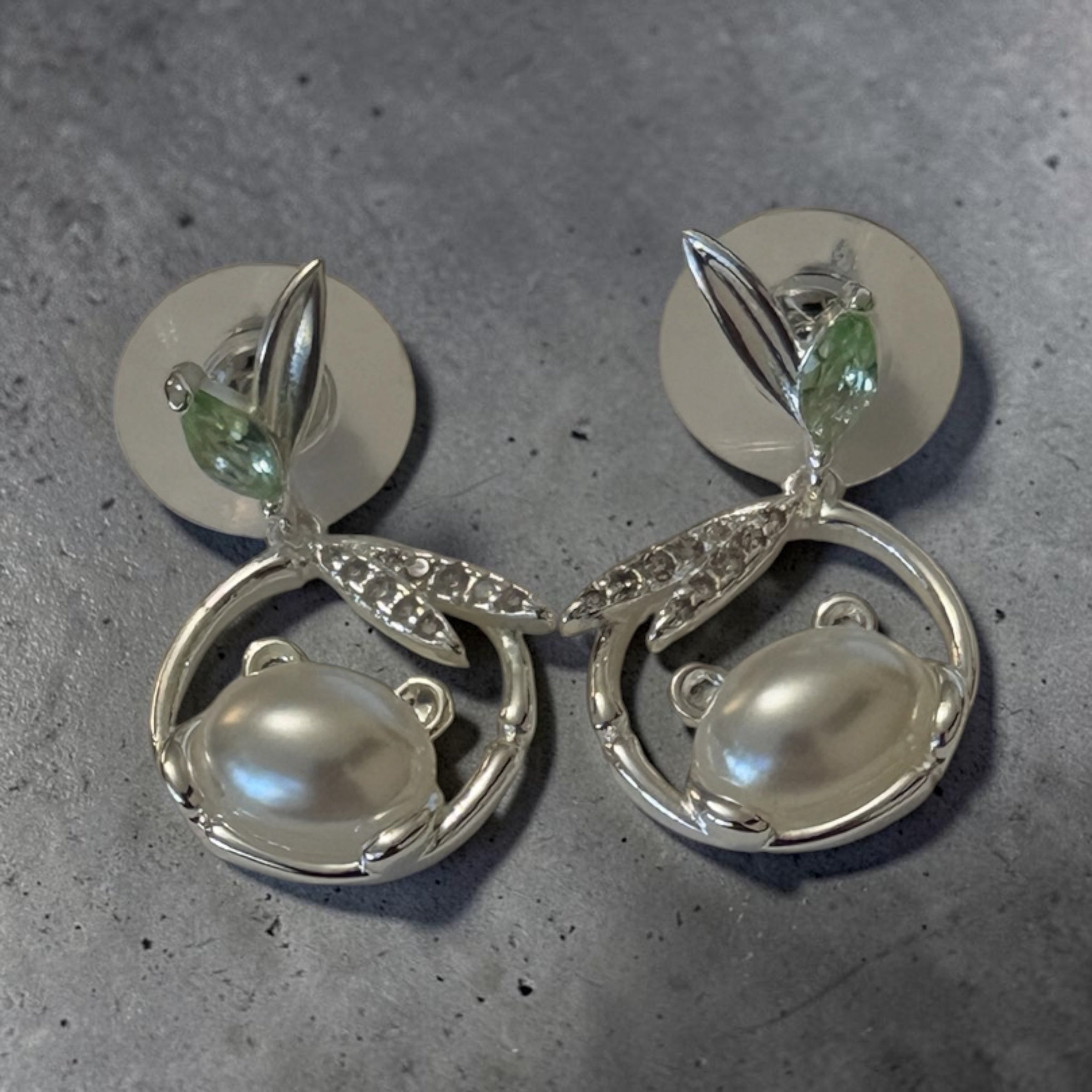 Little Silver Frog