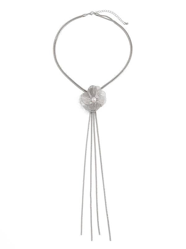 Flower Shape Tasseled Necklaces