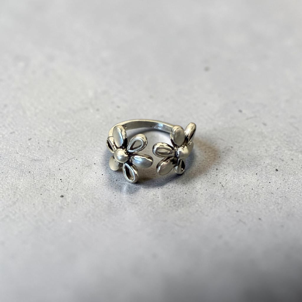 Double Flower Ring
