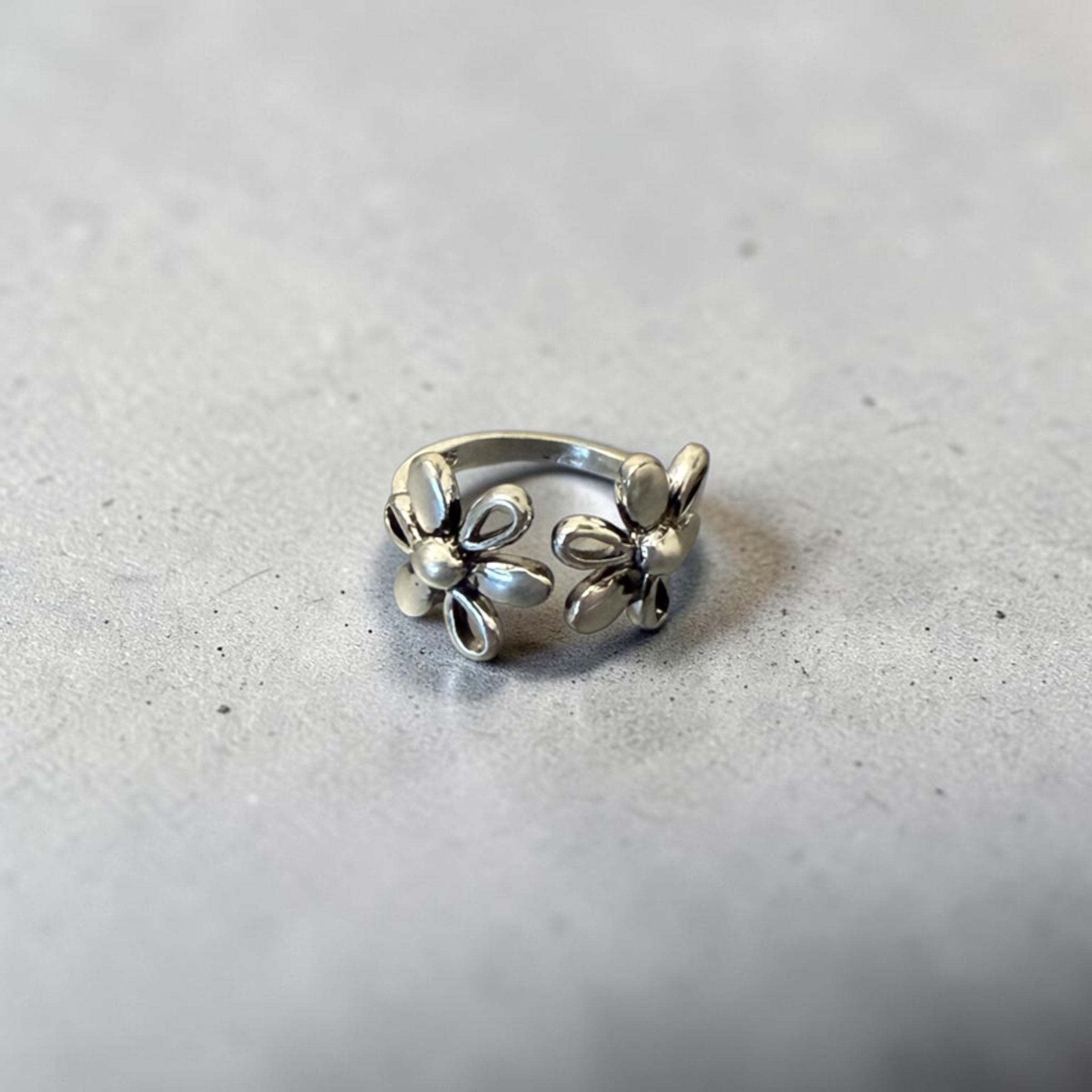 Double Flower Ring