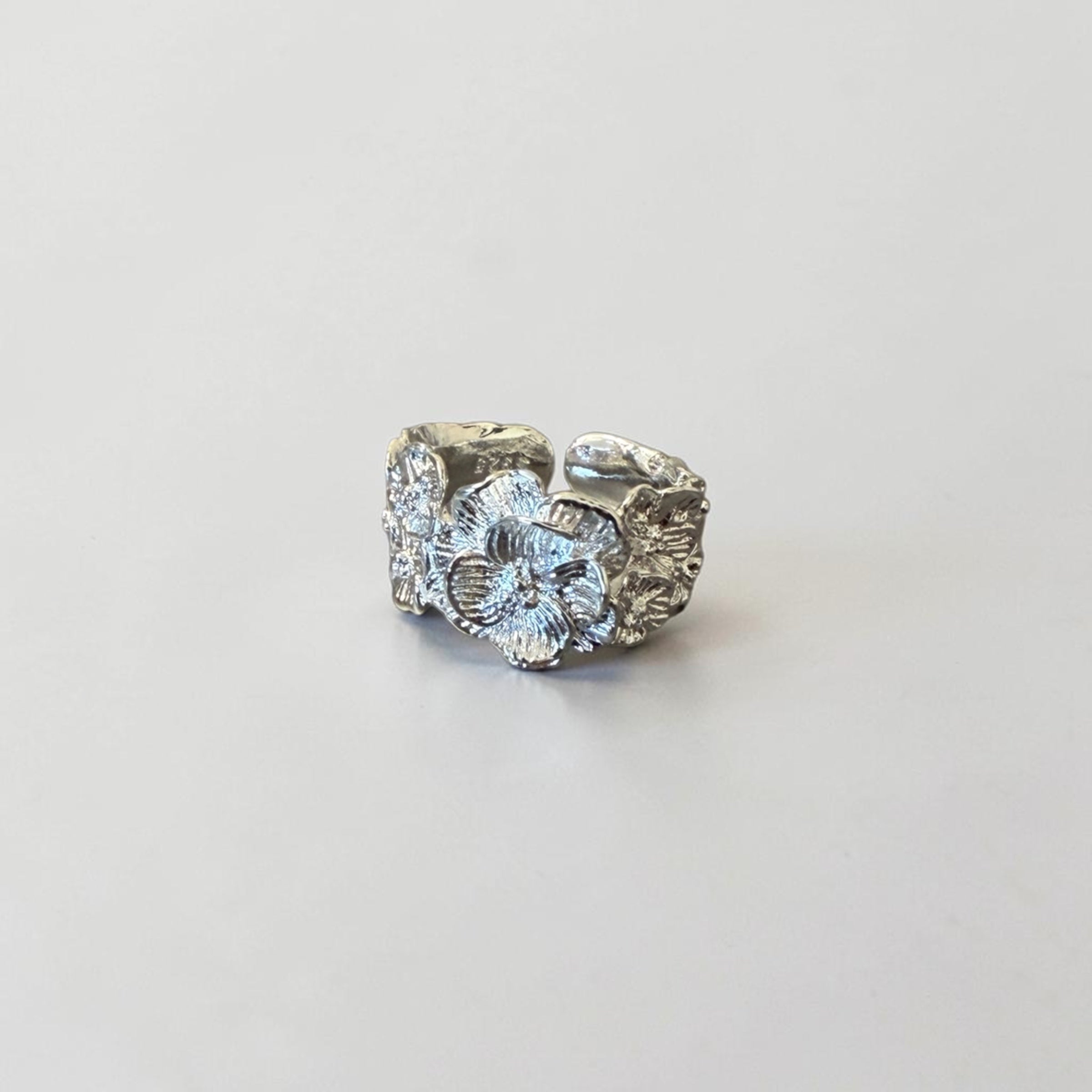 Flower Cluster Ring